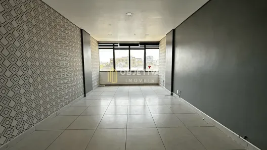 Sala Comercial à venda, 33m² no São Geraldo, Porto Alegre