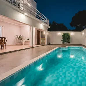 Casa com 3 Quartos à venda, 290m² no Jardim Maria Helena, Nova Odessa