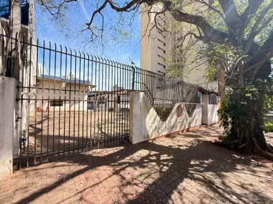Apartamento com 1 Quarto para alugar, 18m² no Zona 07, Maringá
