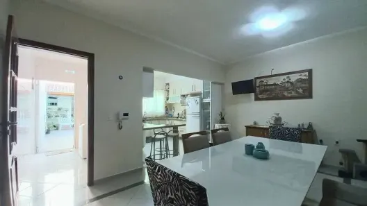 Sobrado com 4 Quartos à venda, 240m² no Vila Assunção, Santo André