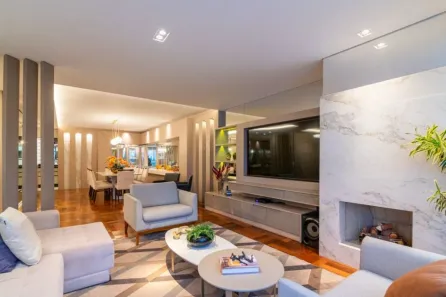 Apartamento com 3 Quartos à venda, 203m² no Mossunguê, Curitiba