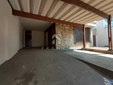 Casa com 3 Quartos à venda, 224m² no Parque Brasil, Jacareí