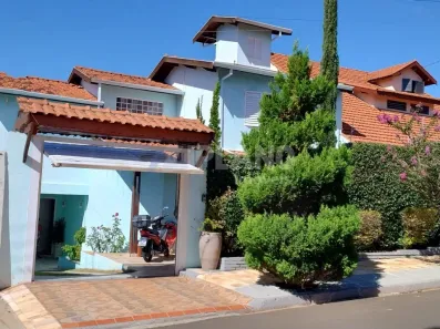 Sobrado com 3 Quartos à venda, 270m² no Parque Santa Marta, São Carlos