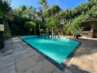 Casa com 4 Quartos à venda, 581m² no De Lourdes, Fortaleza