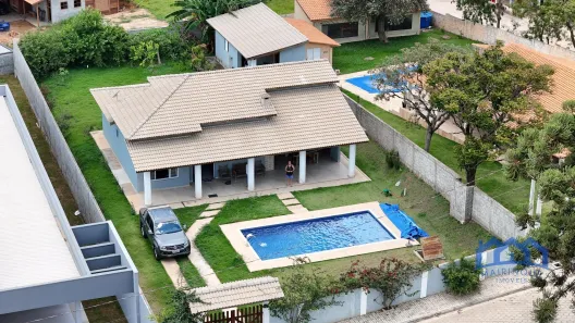 Fazenda/Sítio com 3 Quartos à venda, 1000m² no , Mairinque