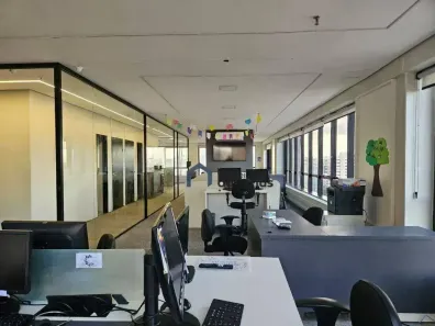 Sala Comercial para alugar, 400m² no Centro, São José dos Campos
