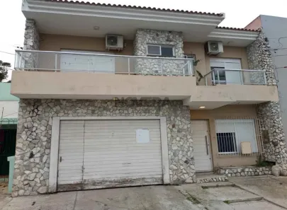 Sobrado com 4 Quartos à venda, 239m² no Fragata, Pelotas