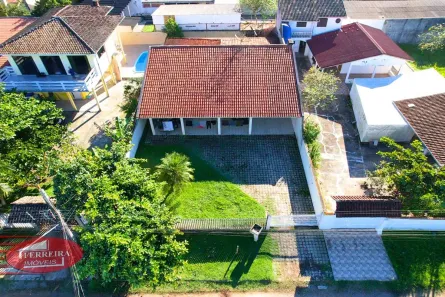 Casa com 3 Quartos à venda, 200m² no Balneário Coroados, Guaratuba