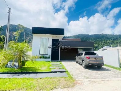 Casa com 3 Quartos à venda, 170m² no Mar Verde II, Caraguatatuba