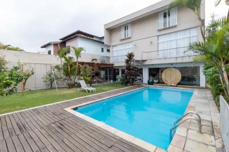 Casa com 4 Quartos à venda, 690m² no Chácara Monte Alegre, São Paulo