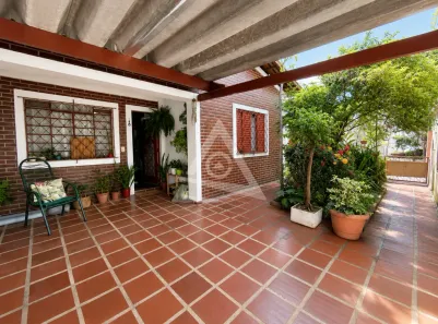 Casa com 3 Quartos à venda, 168m² no Jardim García, Campinas