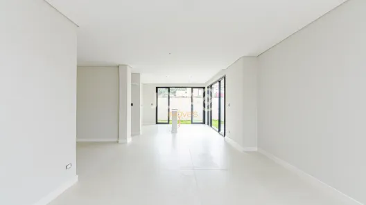 Casa de Condomínio com 3 Quartos à venda, 164m² no Santa Cândida, Curitiba