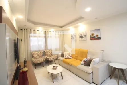 Casa com 3 Quartos à venda, 262m² no Jardim Regis, São Paulo