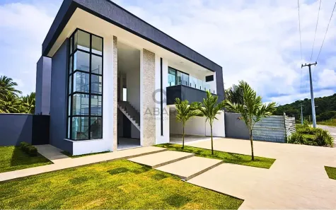 Casa de Condomínio com 4 Quartos para alugar, 250m² no Nossa Senhora da Vitória, Ilhéus