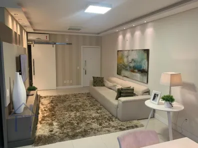 Apartamento com 3 Quartos à venda, 130m² no Centro, Balneário Camboriú