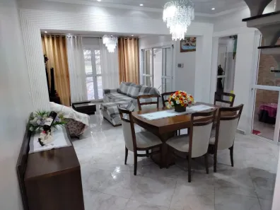Sobrado com 2 Quartos à venda, 218m² no Parque Terra Nova II, São Bernardo do Campo