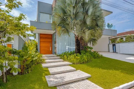 Casa de Condomínio com 5 Quartos à venda, 440m² no Jardim Acapulco, Guarujá