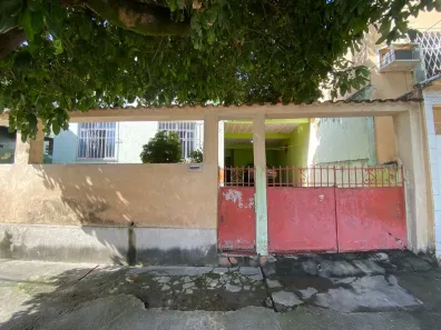 Casa com 3 Quartos à venda, 100m² no Ramos, Rio de Janeiro