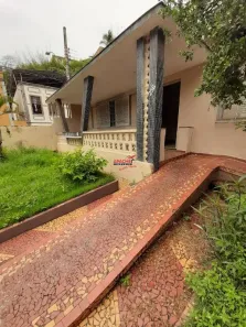Casa com 4 Quartos à venda, 250m² no Centro, Ponte Nova