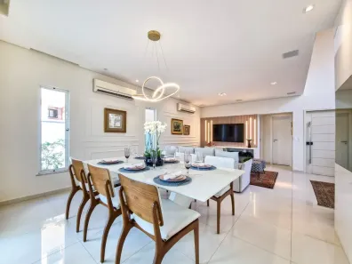 Casa de Condomínio com 4 Quartos à venda, 246m² no Coaçu, Eusébio