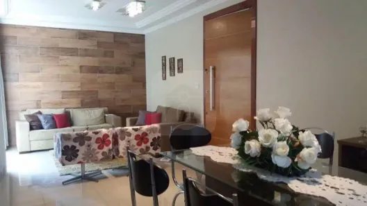 Casa com 4 Quartos à venda, 180m² no Pampulha, Uberlândia
