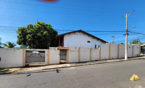 Sobrado com 3 Quartos à venda, 602m² no Jardim Califórnia, Cuiabá