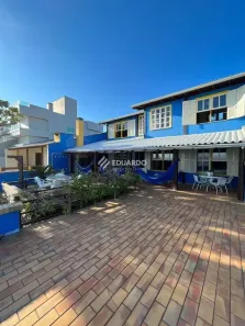 Casa com 4 Quartos à venda, 260m² no Canto Grande, Bombinhas