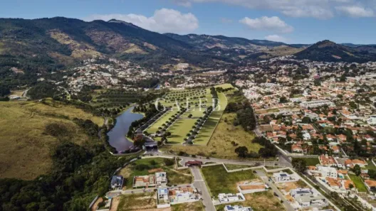 Lote/Terreno à venda, 365m² no San Fernando Valley, Atibaia