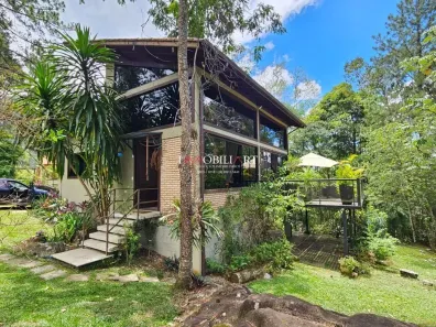 Casa de Condomínio com 3 Quartos à venda, 221m² no Serrinha do Alambari (Agulhas Negras), Resende