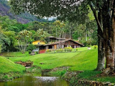 Fazenda/Sítio com 7 Quartos à venda, 600m² no Vargem Grande, Teresópolis