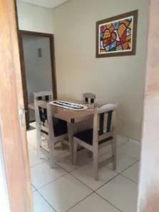 Casa com 2 Quartos à venda, 80m² no Leonor, Londrina