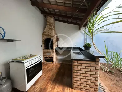 Casa com 2 Quartos à venda, 125m² no Jardim Europa, Uberlândia