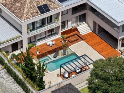 Casa com 5 Quartos para venda ou aluguel, 950m² no Cônego, Nova Friburgo