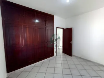 Casa com 4 Quartos para alugar, 140m² no Arruamento Primavera, Mogi Guaçu