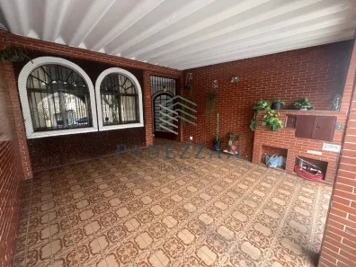 Sobrado com 3 Quartos à venda, 170m² no Jardim Campo Limpo, São Paulo