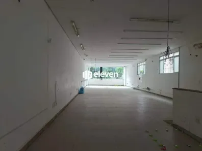 Sala Comercial para alugar, 450m² no Vila Mathias, Santos