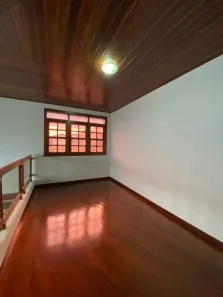 Casa com 8 Quartos para alugar, 640m² no Santa Tereza, Belo Horizonte