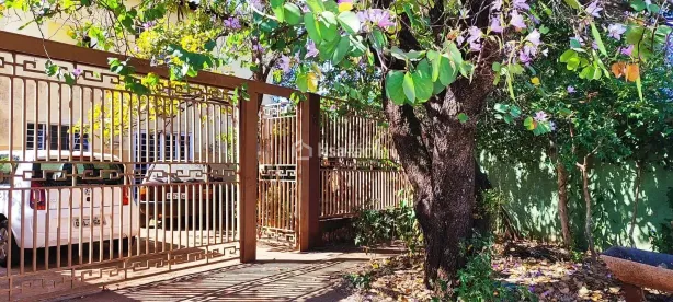 Sobrado com 5 Quartos à venda, 153m² no Vila Carlota, Campo Grande