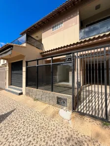 Casa com 4 Quartos à venda, 298m² no Casa de Pedra, Volta Redonda
