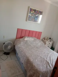 Apartamento com 2 Quartos à venda, 58m² no Santa Mônica, Uberlândia