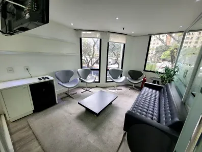 Sala Comercial à venda, 130m² no Vila Olímpia, São Paulo