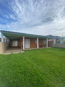 Casa com 2 Quartos à venda, 75m² no Balneário Pinhal, Balneário Pinhal