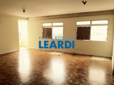 Apartamento com 3 Quartos à venda, 230m² no Higienópolis, São Paulo