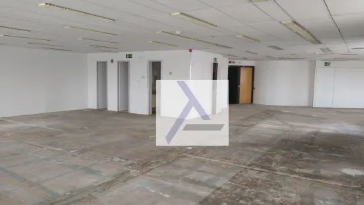 Sala Comercial para alugar, 169m² no Pinheiros, São Paulo