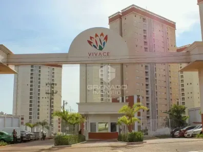 Apartamento com 3 Quartos para alugar, 74m² no Zona 02, Maringá