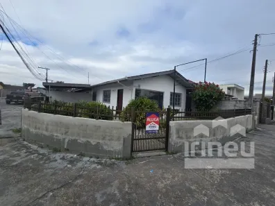 Casa com 2 Quartos para alugar, 70m² no Guanabara, Joinville