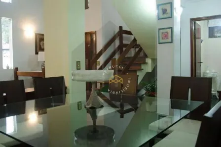 Casa com 3 Quartos à venda, 278m² no Vila Virgínia, Campinas