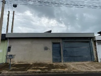 Casa com 2 Quartos à venda, 200m² no Morada do Campo, Jaboticabal