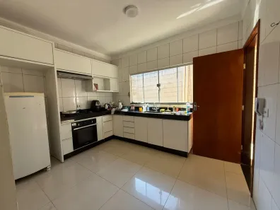 Apartamento com 3 Quartos à venda, 150m² no Jardim Imperial, Aparecida de Goiânia