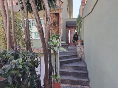 Sobrado com 3 Quartos à venda, 195m² no Jardim Textil, São Paulo